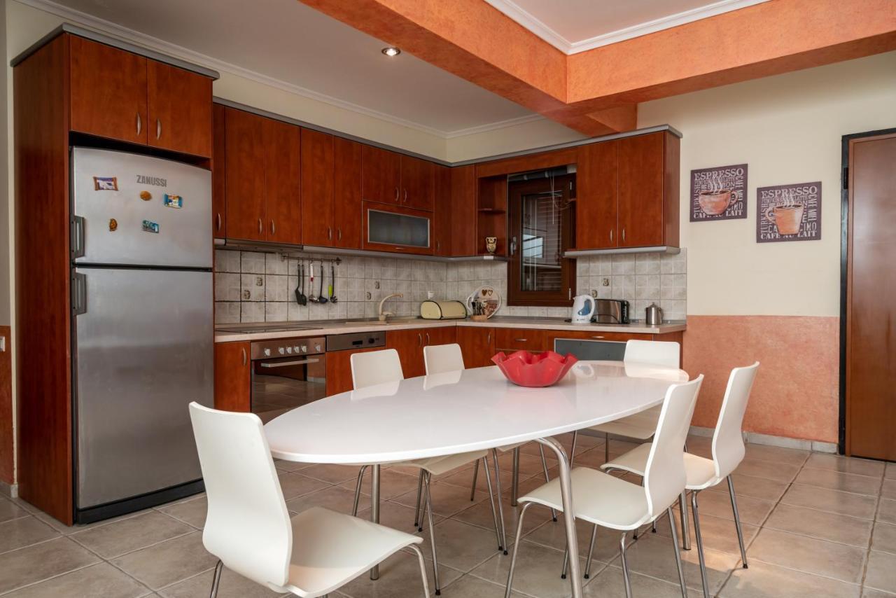 Blue Thea Luxury Villa In Afitos المظهر الخارجي الصورة