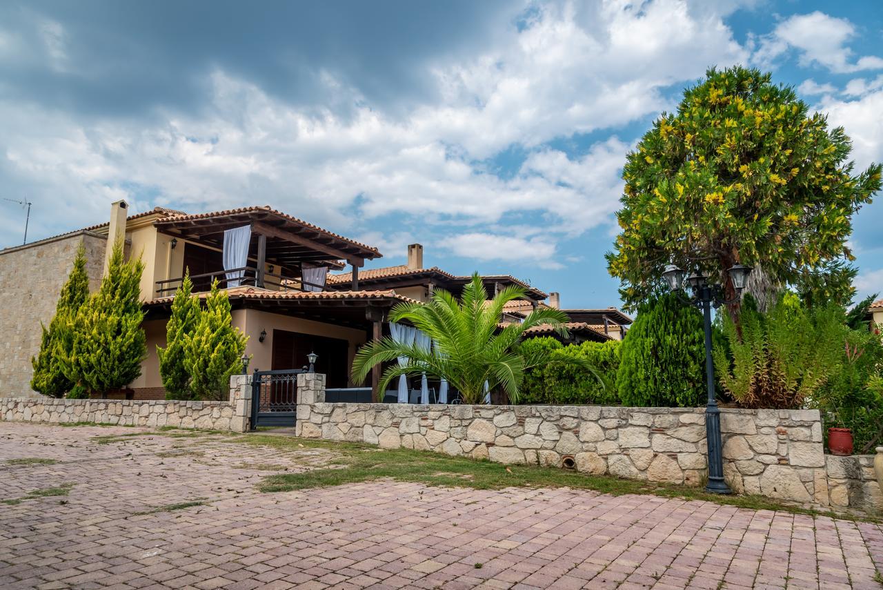 Blue Thea Luxury Villa In Afitos المظهر الخارجي الصورة