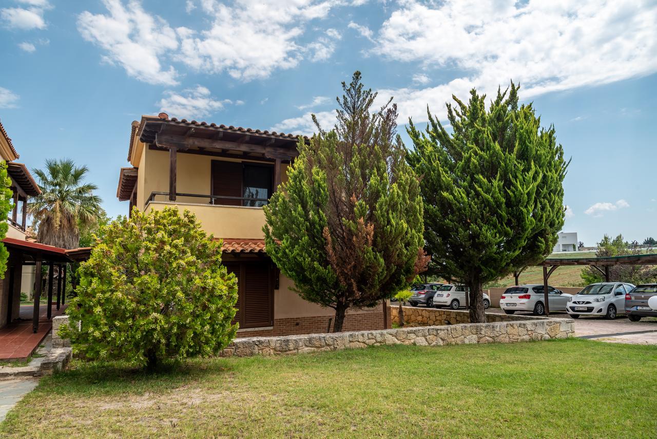 Blue Thea Luxury Villa In Afitos المظهر الخارجي الصورة